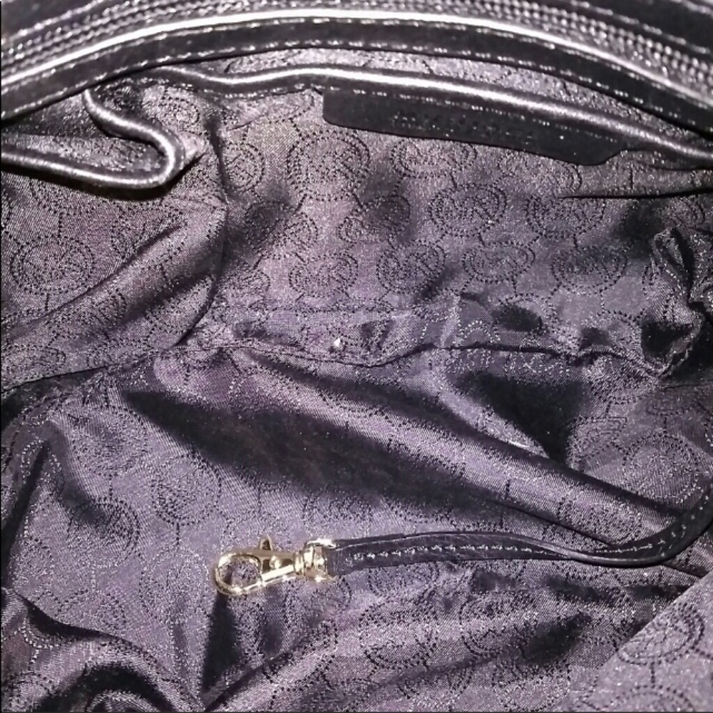 Mishael Kors - Picture 3 of 5